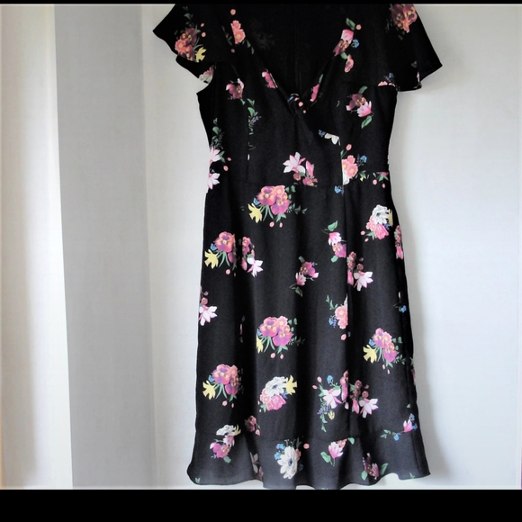 Oasis black flora summer tea dress tie knot front - Picture 2 of 5